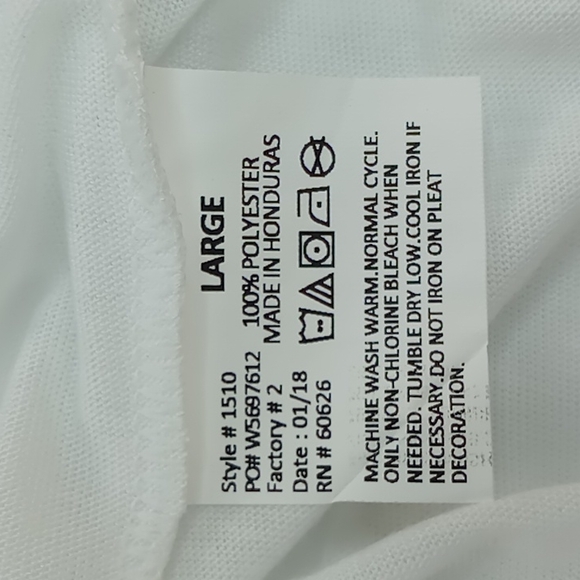 Sublivie Women's "One Family One Story" White Tee Shirt Size Large NWOT - Picture 8 of 8